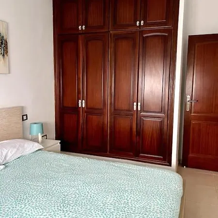Atico En Bajamar Con Vistas Al Mar Y Al Teide Apartment *