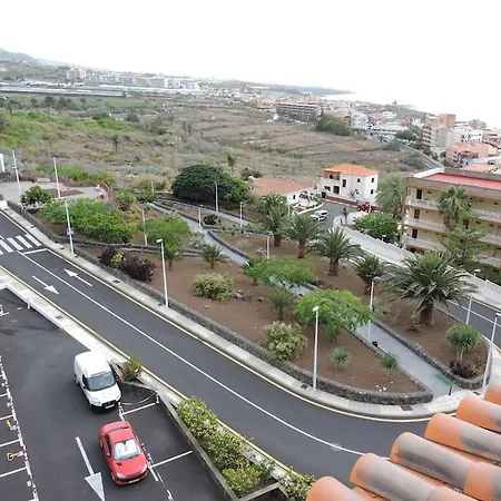 Atico En Bajamar Con Vistas Al Mar Y Al Teide شقة